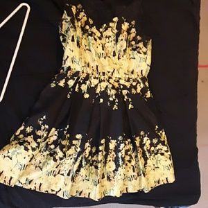 Black and Yellow Knee High Dress